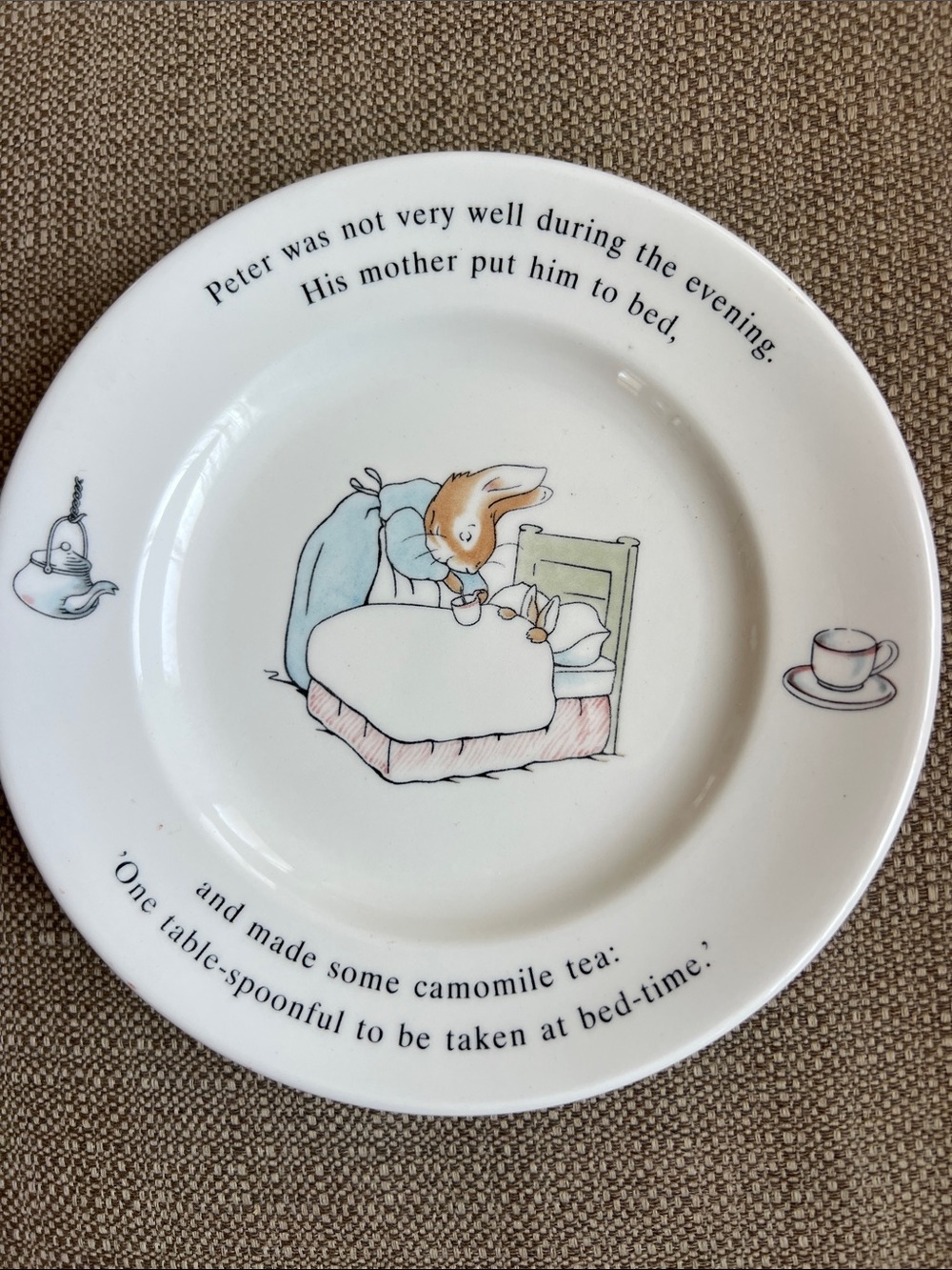 Wedgewood Peter Rabbit 1993 7” plate